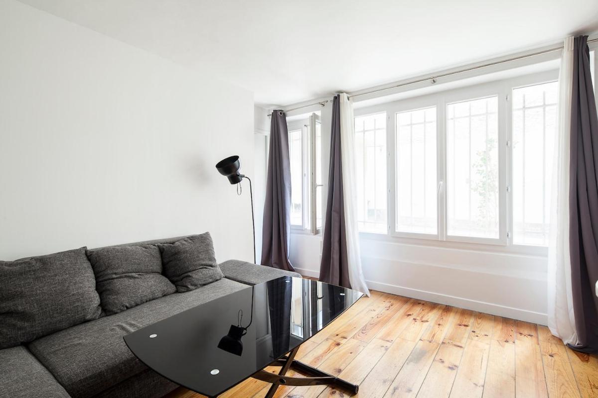 Apartment Deux Pieces En Plein Coeur De Paris